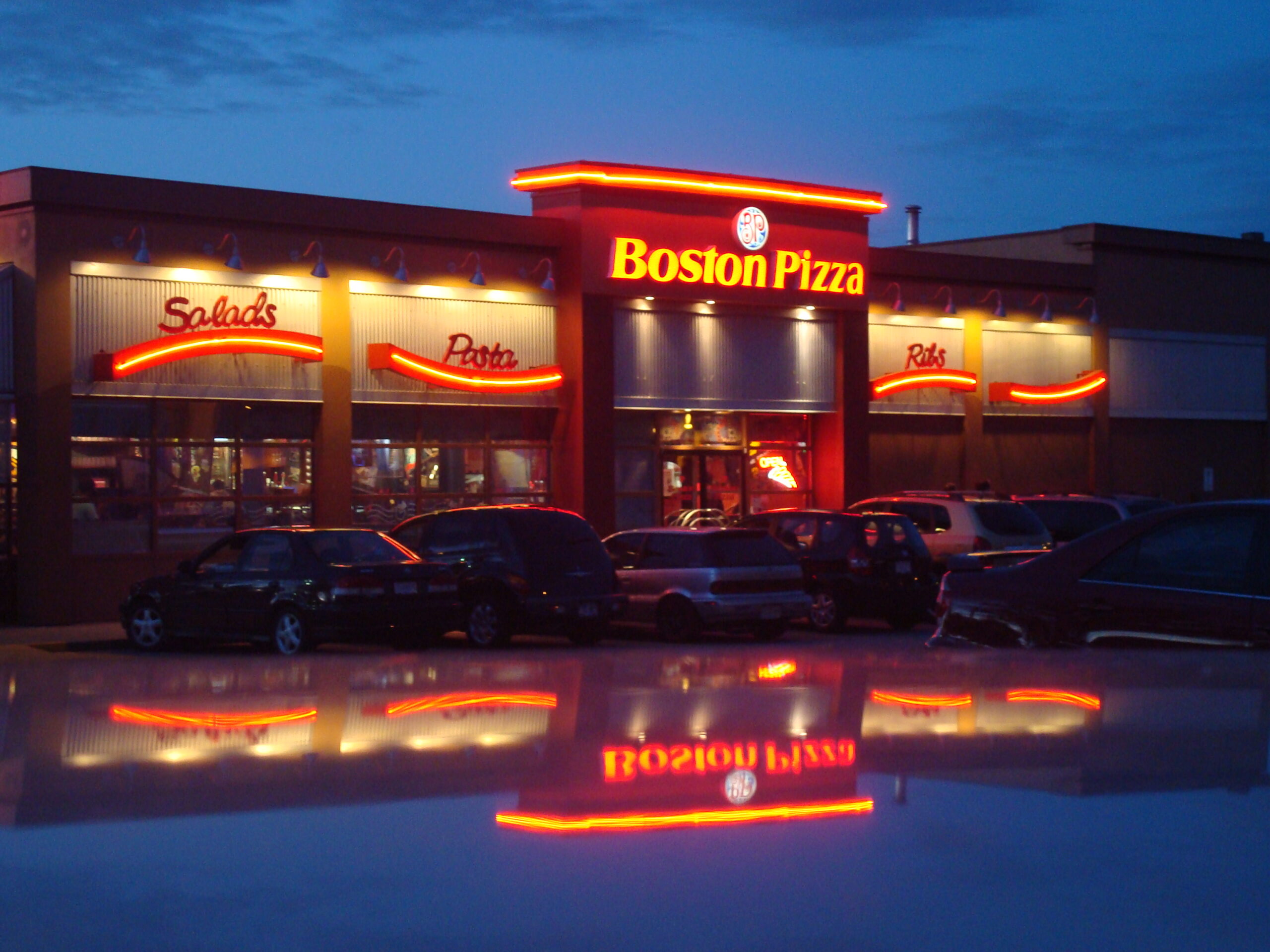 DSC00505 scaled Boston Pizza